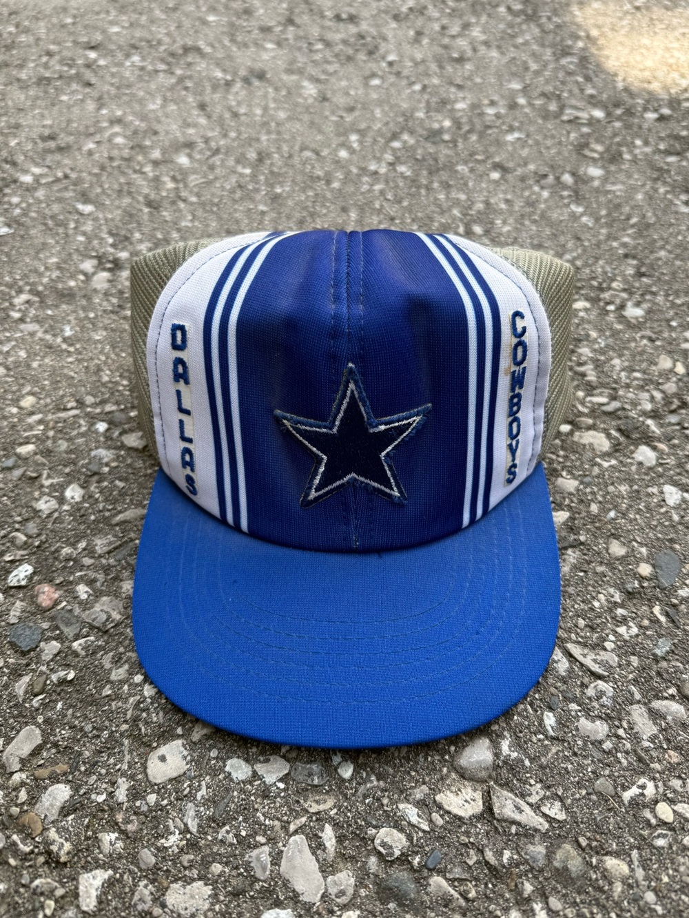 Vintage 90’s Dallas Cowboys Blue Star Trucker Hat